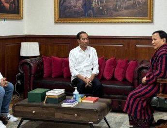 Pasca terjun payung pada tahun 1980 kini prabowo jalani operasi di RSPPN