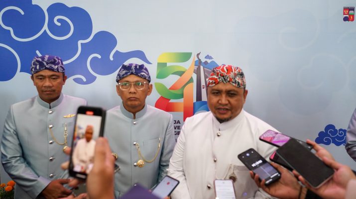 Ketua DPRD Kota Bogor Atang Trisnanto