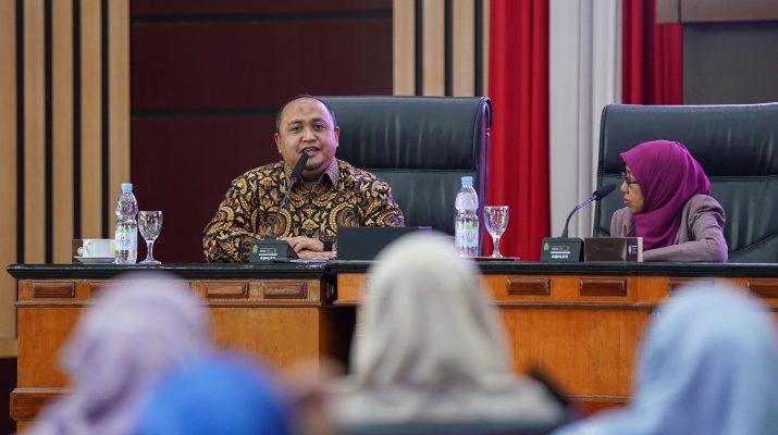 Atang Trisnanto menyampaikan bahwa DPRD Kota Bogor akan mengupayakan banding terhadap pertidaksetujuan Bagian Hukum Propinsi Jawa Barat terhadap Raperda Pencegahan dan Perlindungan Masyarakat dari Dampak Pinjaman Ilegal atau yang sering disebut Pinjol.