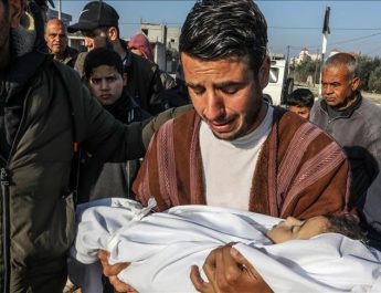 Menurut data Kementerian Kesehatan Gaza, jumlah korban tewas akibat serangan Israel melampaui 39.200 orang, dengan lebih dari 90.400 orang lainnya terluka
