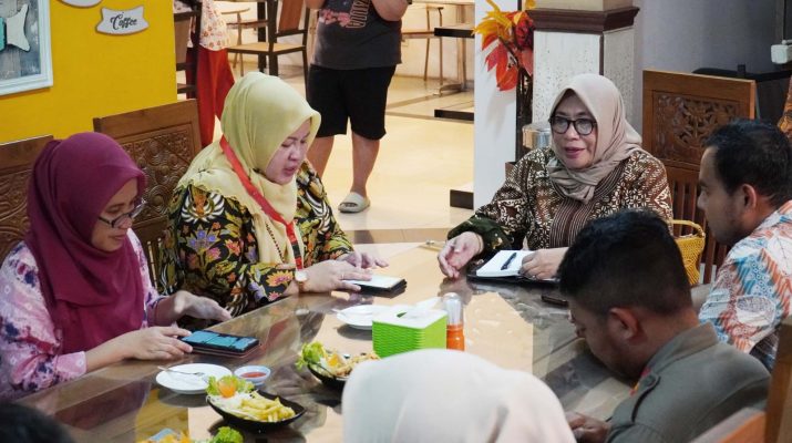Jadi mulai tanggal 29 Juli sampai 6 Oktober 2024 alun-alun akan dilakukan penutupan.