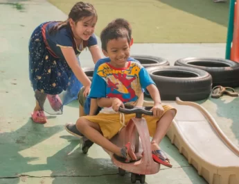 berdampak buruk anak mauk SD sebelum waktunya