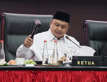 DPRD Kota Bogor periode 2019 - 2024 iingin memberikan kado perpisahan di akhir masa jabatan untuk para guru