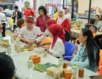Windhy juga berharap agar Food Street Festival ini dapat menjadi agenda tahunan yang berkelanjutan dan memberikan dampak positif yang lebih luas bagi perekonomian Kota Bogor