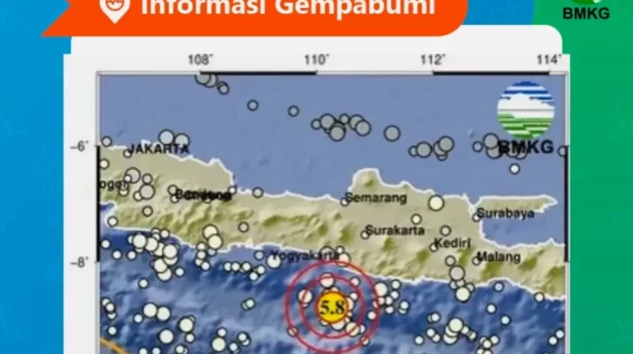 Bahkan, para tetangga kampungnya sampai membunyikan kentongan tanda bahaya.