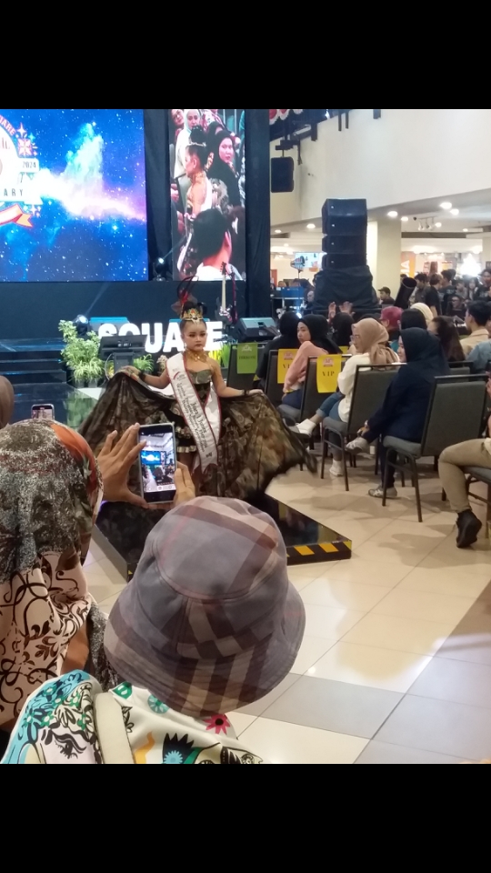 Dalam rangka merayakan Anniversary Mal Botani Square yang ke-18, yang berlangsung  pada tanggal 19-25 Agustus 2024.