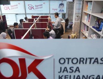 Kementerian Koperasi dan Usaha Kecil dan Menengah (Kemenkop UKM) menargetkan rasio kredit perbankan untuk pelaku usaha mikro kecil menengah (UMKM) di Indonesia meningkat jadi 30 persen pada tahun 2024.