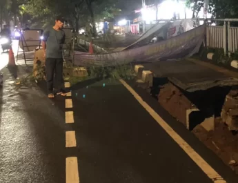 Dalam rencana kami, mungkin ada anggaran tanggap darurat. Kami telah menyarankan kepada Dinas Bidang Pemeliharaan untuk melakukan tugas tanggap darurat
