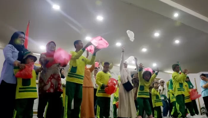 Program Coaching Clinic tersebut bertajuk Taman Asa yang berarti memberikan layanan kepada anak berkebutuhan khusus di Kabupaten Bogor