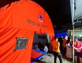 pemerintah tengah menyiapkan bantuan darurat bagi para korban yang kehilangan tempat tinggal akibat kebakaran tersebut