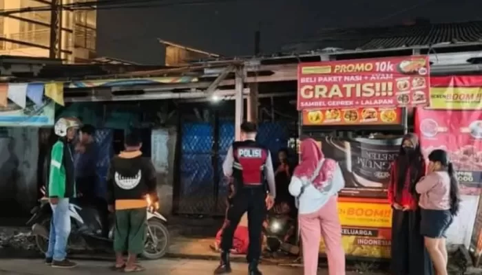 Jenazah pria tersebut kini telah dibawa ke fasilitas kesehatan untuk pemeriksaan lebih lanjut sebelum diserahkan kepada pihak keluarga