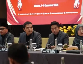Sekretaris Tim Pemenangan RIDO, Basri Baco, menyoroti lambannya tindak lanjut laporan yang diajukan ke Bawaslu. Menurutnya