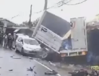 Masyarakat yang melintasi jalur Puncak diimbau untuk tetap berhati-hati, terutama saat berkendara di jalanan menurun atau curam