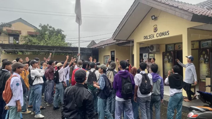 Kepala Desa Ciapus, Pendi Bin Asim menyatakan sangat mengecam keras perbuatan keji yang dilakukan pelaku sehingga menghilangkan nyawa korban