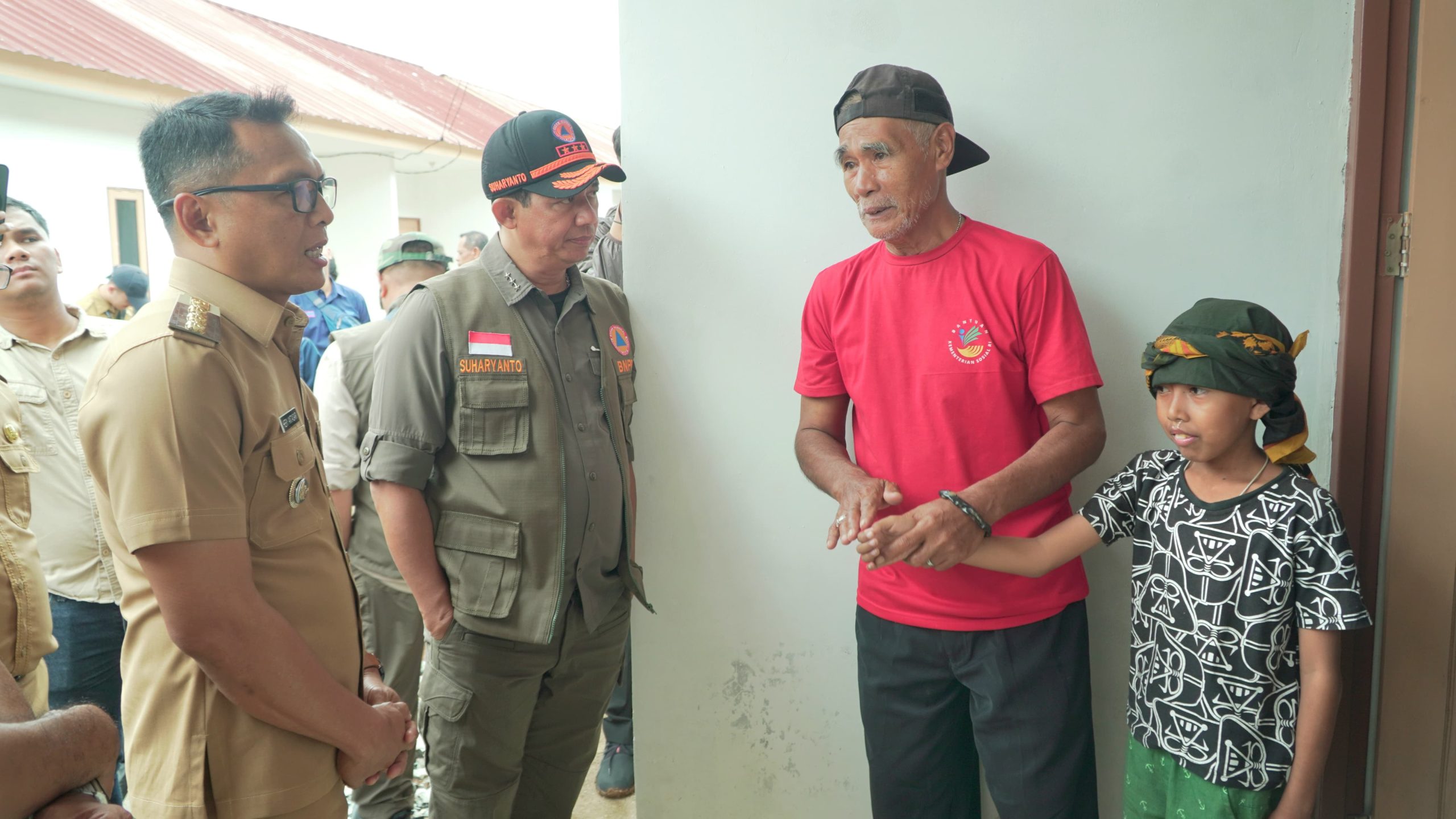 Korban bencana longsor di Kampung Ciranjang, Kelurahan Pamoyanan, Kecamatan Bogor Selatan, Kota Bogor