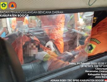 Saat ini, korban telah dievakuasi oleh Tim SAR gabungan dan telah diserahkan kepada pihak keluarga.