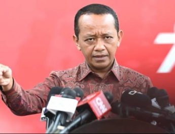 Keputusan Presiden Prabowo ini diharapkan dapat meringankan beban masyarakat dan memastikan distribusi gas LPG 3 kg berjalan lancar serta dengan harga yang terjangkau