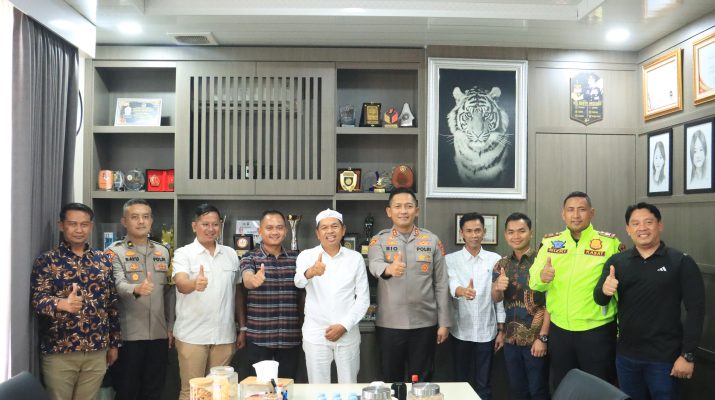 Menurutnya, keberhasilan pengungkapan ini harus menjadi momentum bagi semua pihak untuk lebih waspada terhadap peredaran narkotika yang semakin masif.