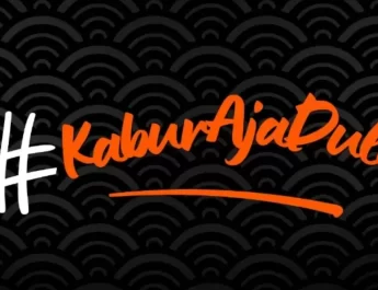 Tren media sosial  #KaburAjaDulu yang banyak diperbincangkan di platform seperti X (Twitter), TikTok, dan Instagram.