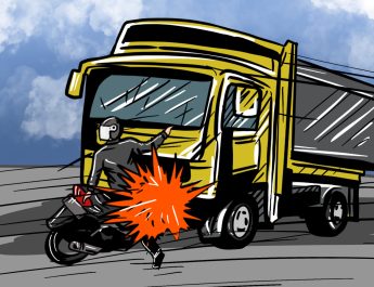 Kejadian ini menjadi pengingat pentingnya kehati-hatian pengendara dalam menghadapi kondisi jalan yang tidak sempurna serta urgensi perbaikan fasilitas infrastruktur demi keselamatan bersama.