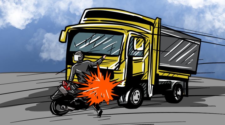 Kejadian ini menjadi pengingat pentingnya kehati-hatian pengendara dalam menghadapi kondisi jalan yang tidak sempurna serta urgensi perbaikan fasilitas infrastruktur demi keselamatan bersama.