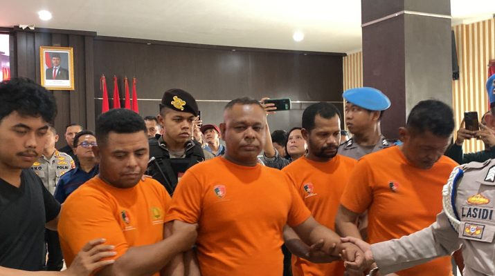 Polisi memastikan akan terus mengejar kedua buronan ini dengan tim gabungan yang terdiri dari Polresta Bogor Kota, Ditreskrimum Polda Jabar, dan Polres Bogor