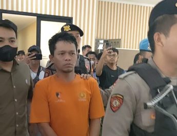 Salah satu kasus yang kini menjadi perhatian adalah pembunuhan yang melibatkan YF (36), seorang preman yang juga aktif dalam kelompok gengster di Kota Bogor.