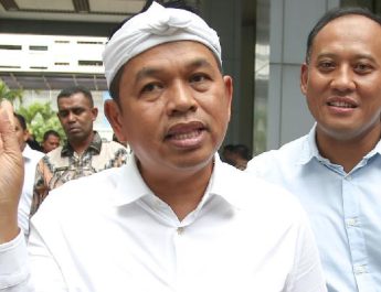 Selain itu, laporan mengenai dugaan pungutan liar di sekolah tersebut juga tengah diperiksa lebih lanjut.