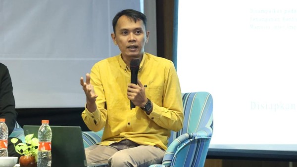 Naik Pangkat Saat Jadi Seskab, Teddy Indra Wijaya Dikritik Imparsial