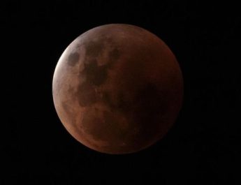 gerhana bulan