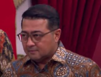 teuku riefky