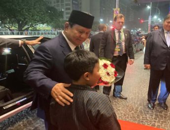Hangatnya Sambutan Diaspora untuk Prabowo di Rio: Bunga, Cerita Maluku, dan Harapan dari Nganjuk