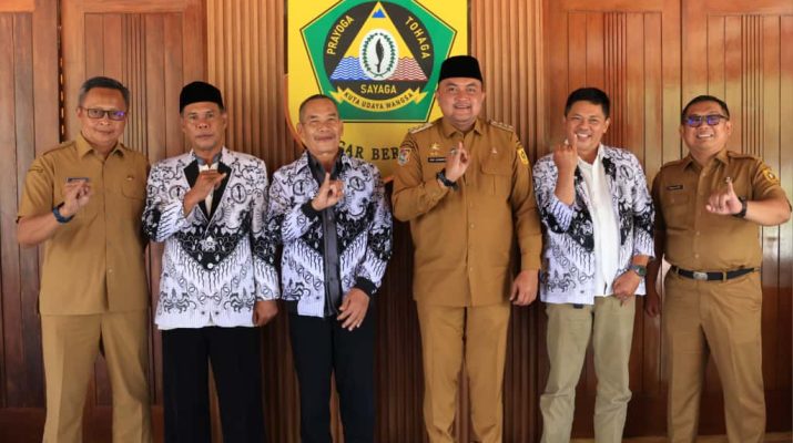 Bupati Bogor Dan PGRI