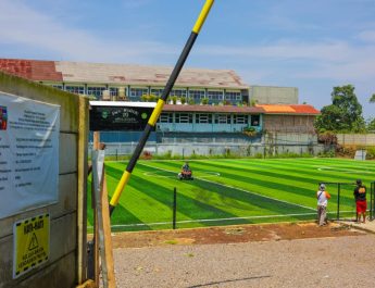 Penyiraman Lapangan GOR Bogor