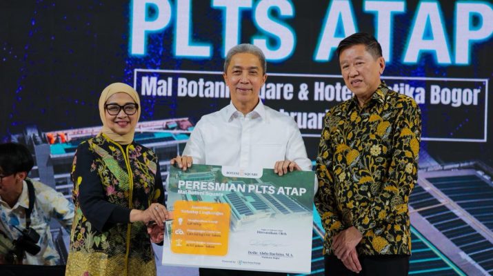 Peresmian PLTS Atap Mall Botani Square Bogor