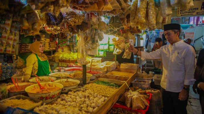 Wali Kota Bogor Tinjau Pasar Gembrong Sukasari Bogor