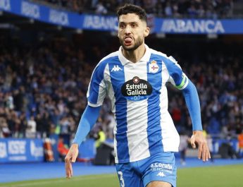 Berpuasa di Ramadan, Zakaria Eddahchouri Akhiri Paceklik Gol Bersama Deportivo