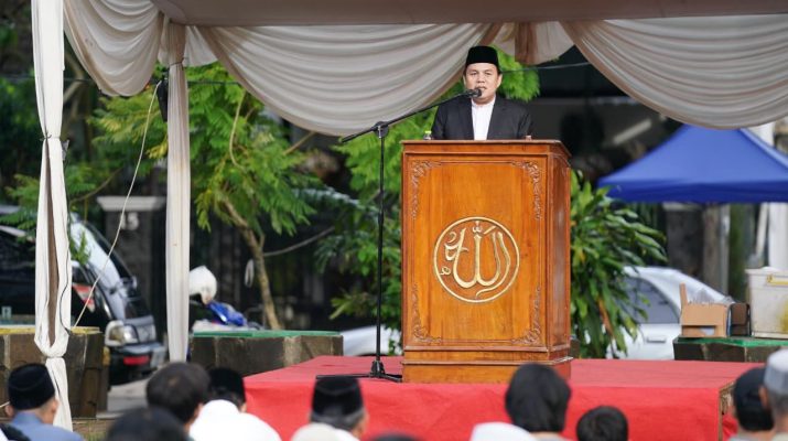 Momen Salat Idul Fitri 2026, Ketua DPRD Jadi Khatib