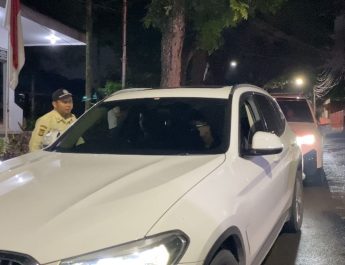 Terbaru! Suasana Rumah Duka Vidi Aldiano Dipenuhi Rekan dan Kerabat