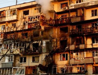 Drone Ukraina Hantam Permukiman di Rusia, 9 Orang Terluka dan Warga Dievakuasi