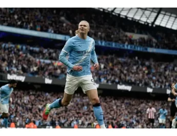 Manchester City Tekuk Brentford 3-0, Tempel Ketat Arsenal di Puncak Klasemen