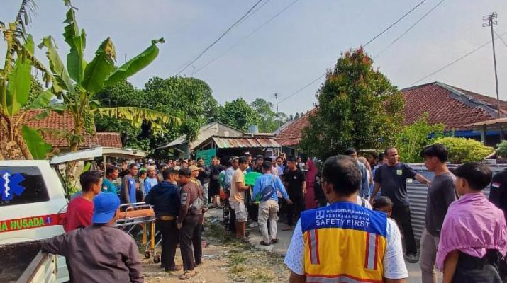 Evakuasi Petugas PUPR yang tersengat Listrik di Kota Bogor