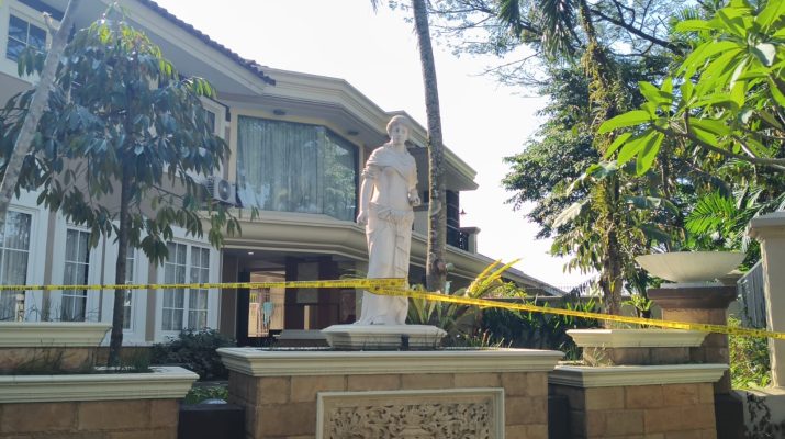 rumah mewah sentul 74 emas batangan