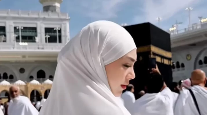 Celine Evangelista Survei Vila Dekat Masjid Nabawi, Bersiap Hijrah ke Madinah