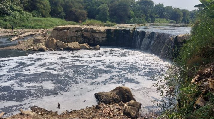 Pemkab Bogor Tutup Saluran Limbah Pabrik Tak Berizin di Sungai Cileungsi