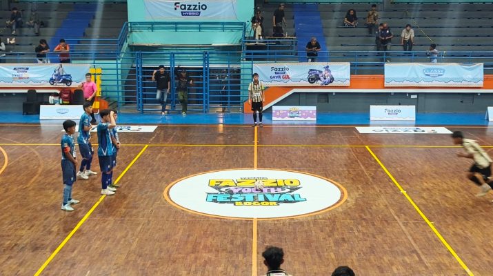 Pertarungan sengit tersaji pada hari kedua gelaran Yamaha Fazzio Youth Festival 2026 di GOR Pajajaran, Kecamatan Tanah Sareal, Kota Bogor, Selasa (27/10/2026).